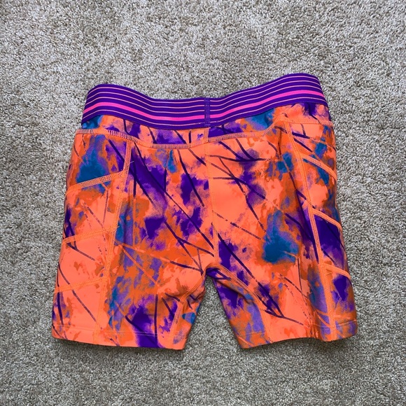 💎Under Armour Spandex Running Shorts Size S - Picture 3 of 3